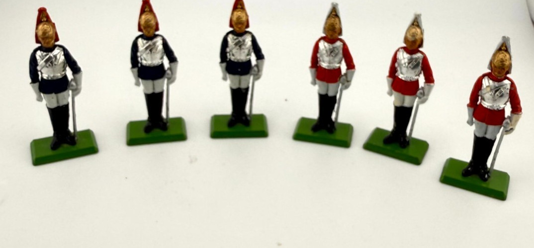 Vintage Britains Detail Household Cavalry Dismounted Guards 6 Figures Metal Base
