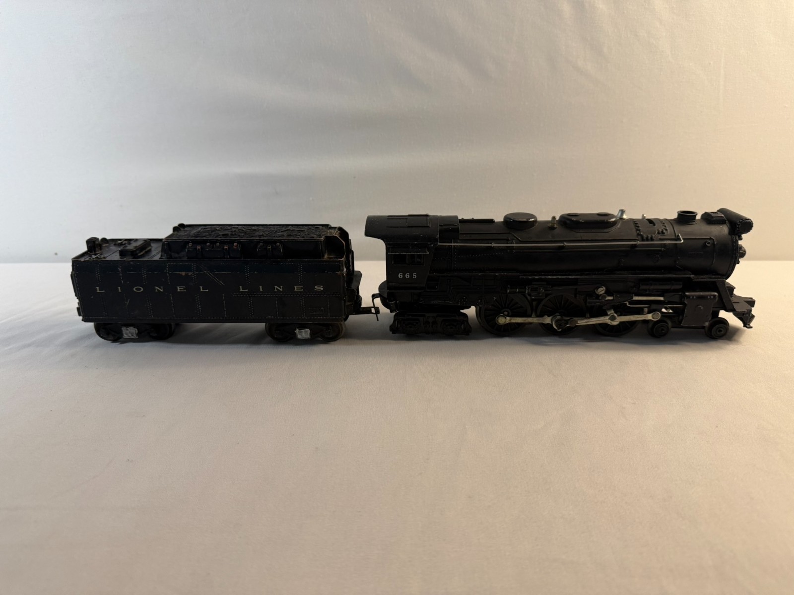 Lionel 665 Hudson 4-6-4 Steam Locomotive 2046W Tender Smoke Light Tested Vintage