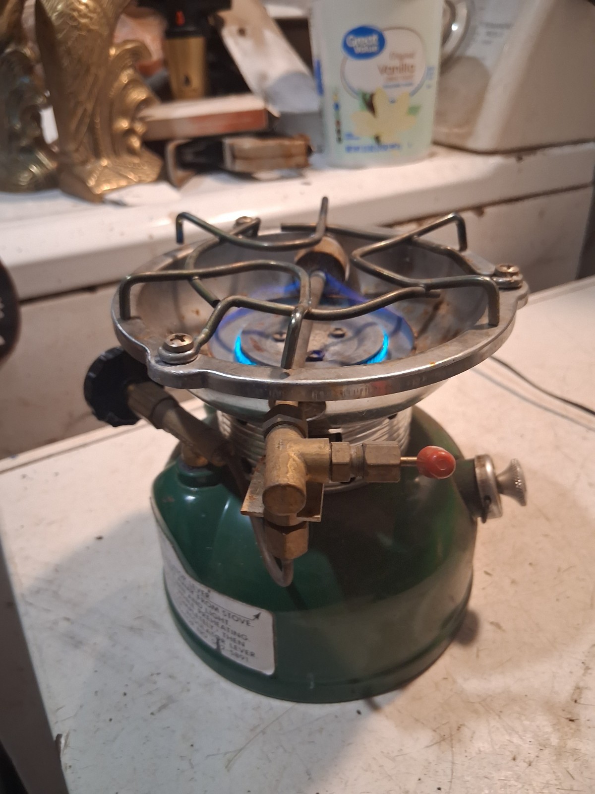 Vintage 1983 Coleman 502 Single Burner Camp Cook Stove Green Lights Now See Pics