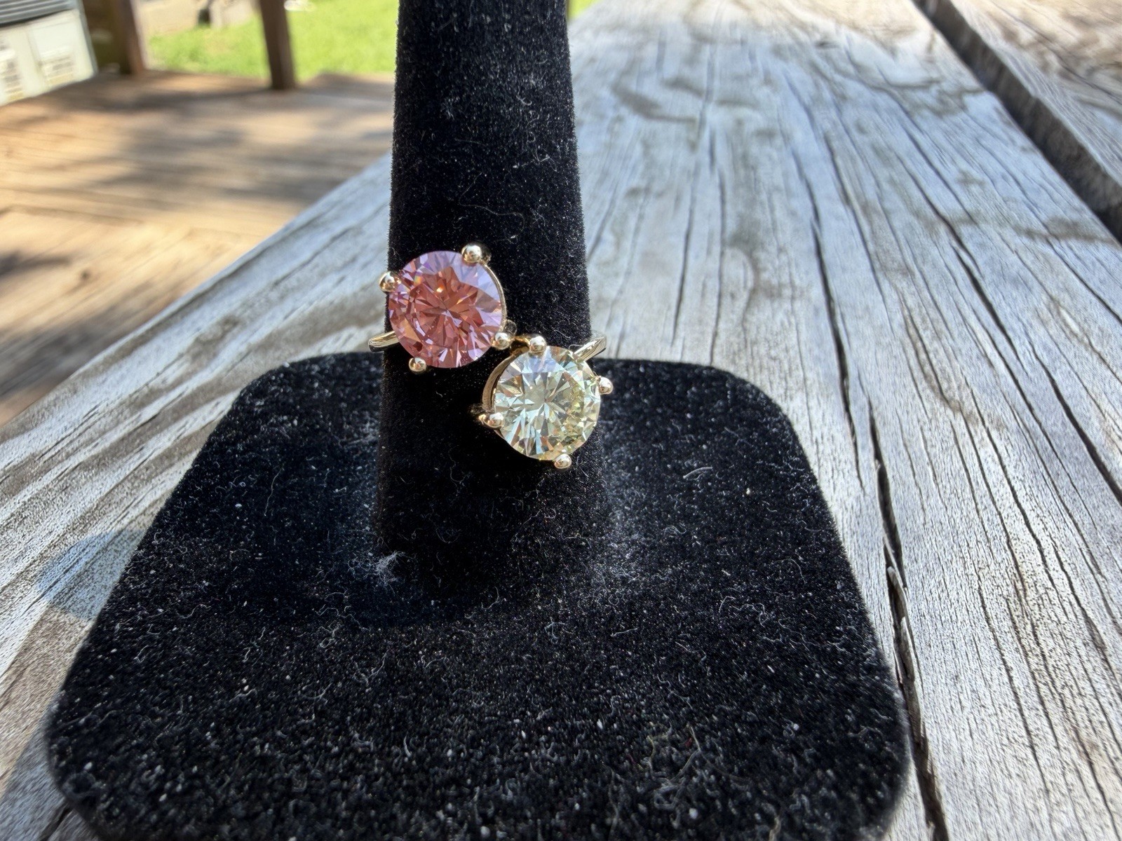 14K 2.86 CTW Lab Grown Diamond Ring with IGI Reports and Fancy Vivid Pink
