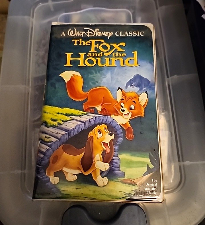 Black Diamond Walt Disney Classic The Fox and the Hound VHS NTSC 1993 94