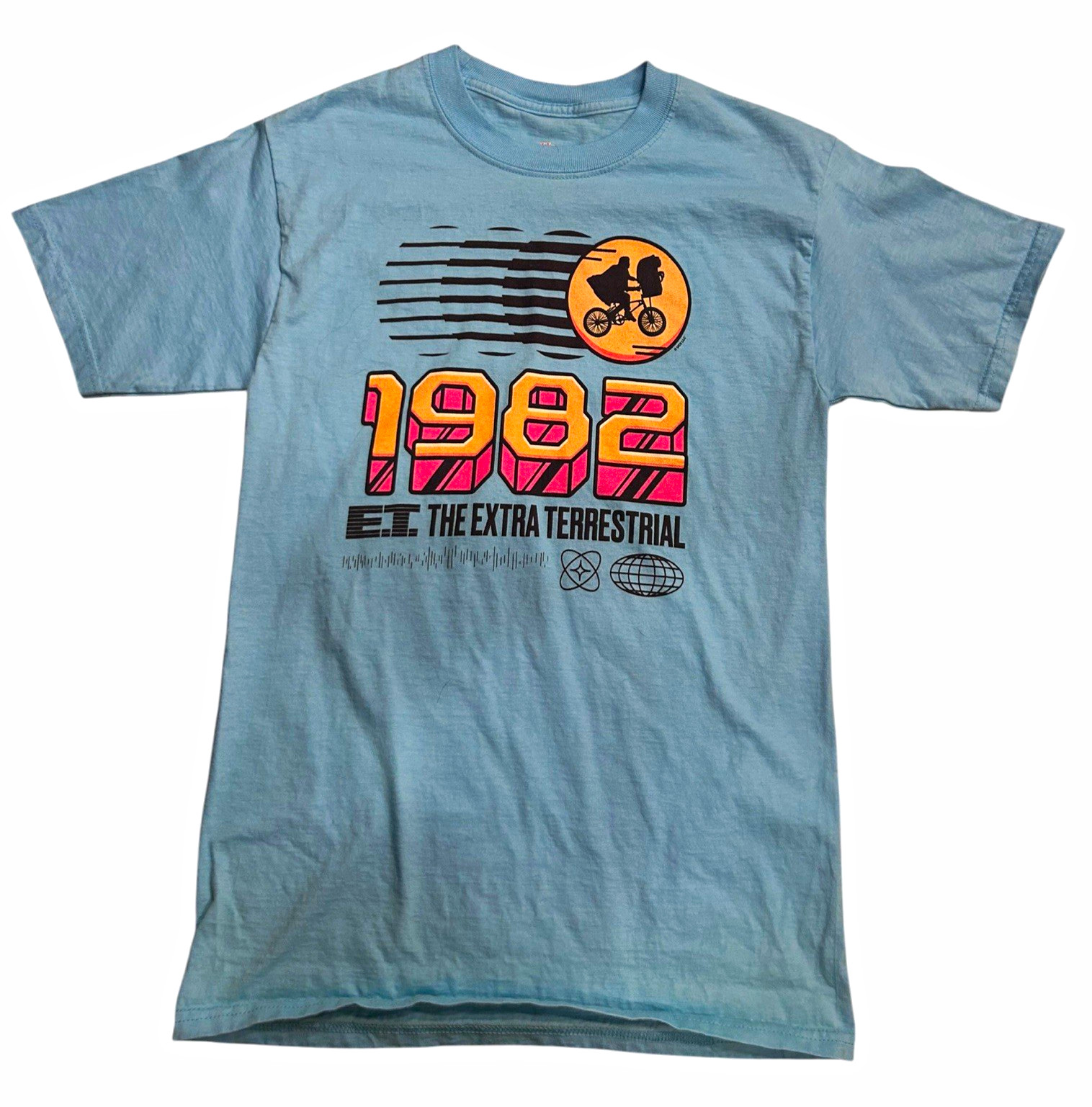 Hanes Beefy-T E.T. The Extra-Terrestrial Graphic Tee Blue Men\'s S Crew Neck Hanes Beefy-T E.T. The Extra-Terrestrial Graphic Tee Blue Men\'s S Crew Neck