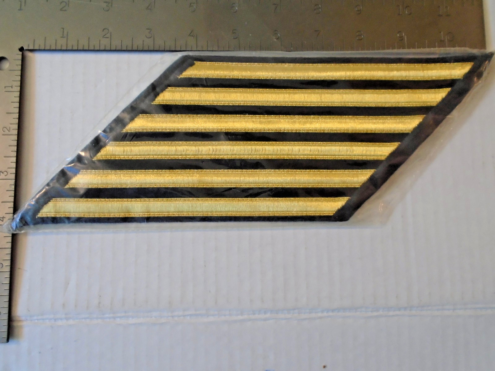 Vintage US Navy Gold Service Stripes Vanguard 100% Wool Hash Marks 6 (24 years)