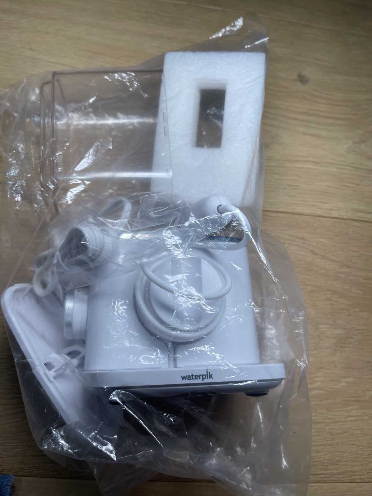 New No Box sealed Waterpik Evolution Countertop Water Flosser WF-07W 