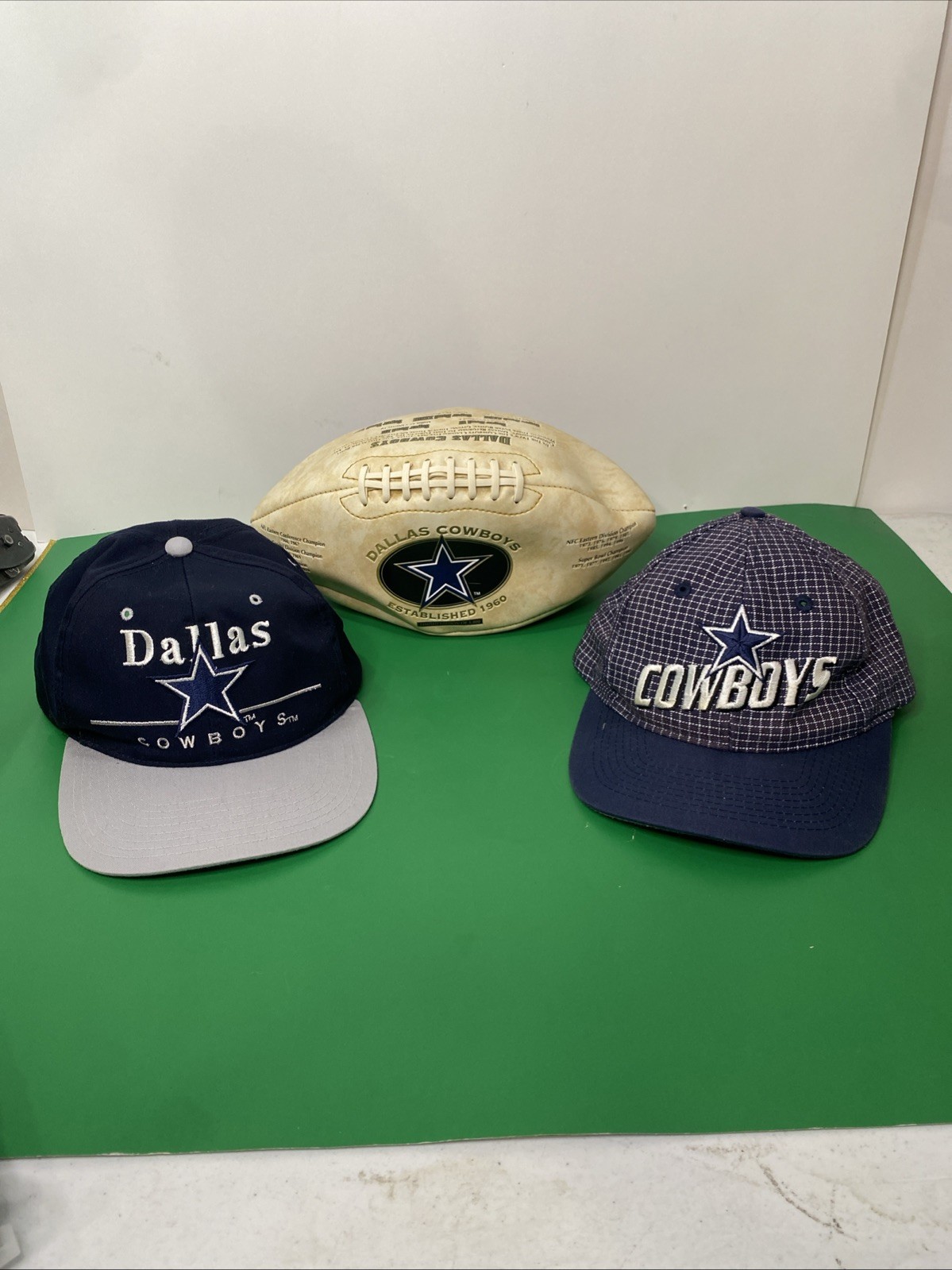 Vintage Dallas Cowboys Lot 90s Snapback Hats & Limited Edition NFC Football