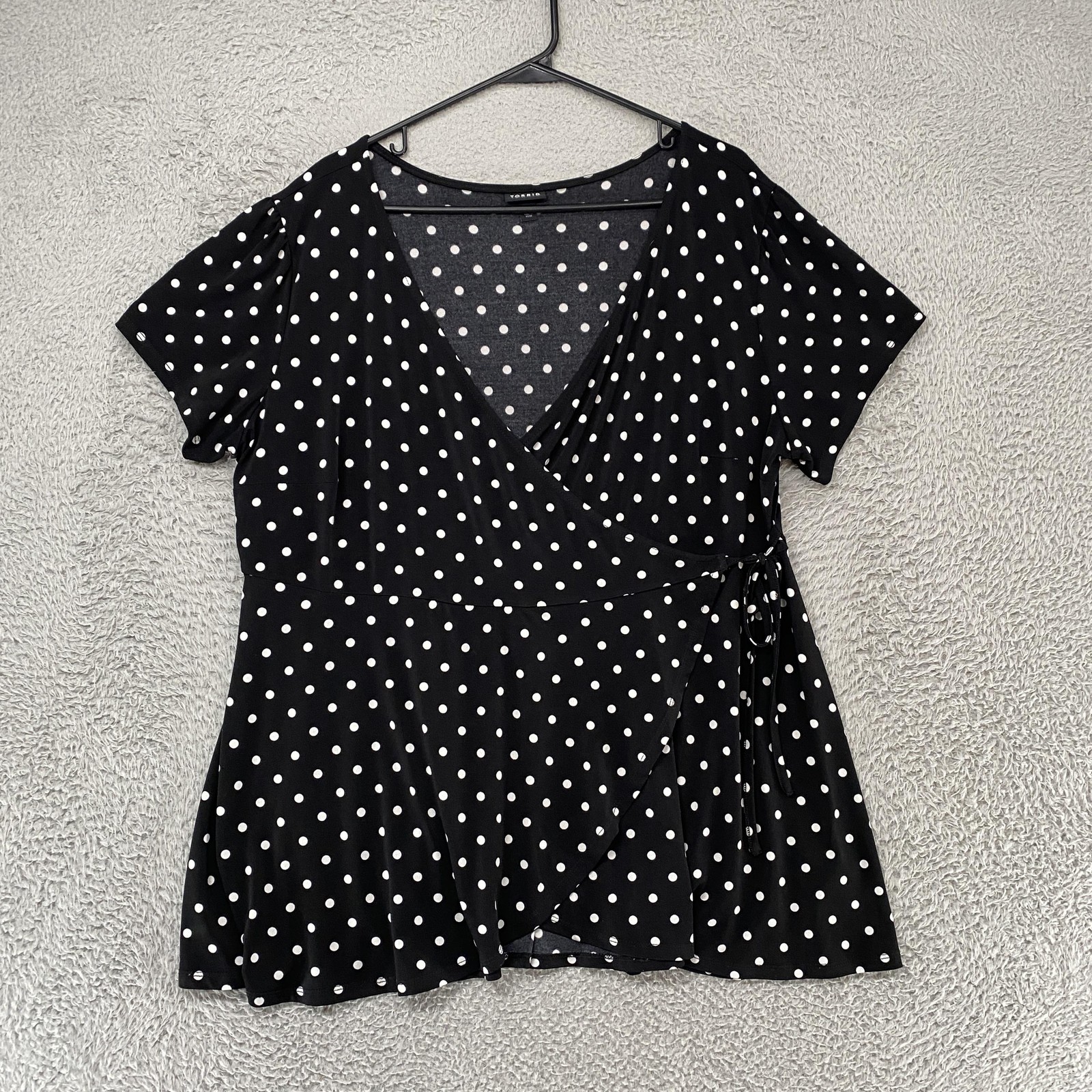 Torrid Wrap Blouse Top Womens 2X Black Polka Dot Short Sleeve Babydoll Tie Waist