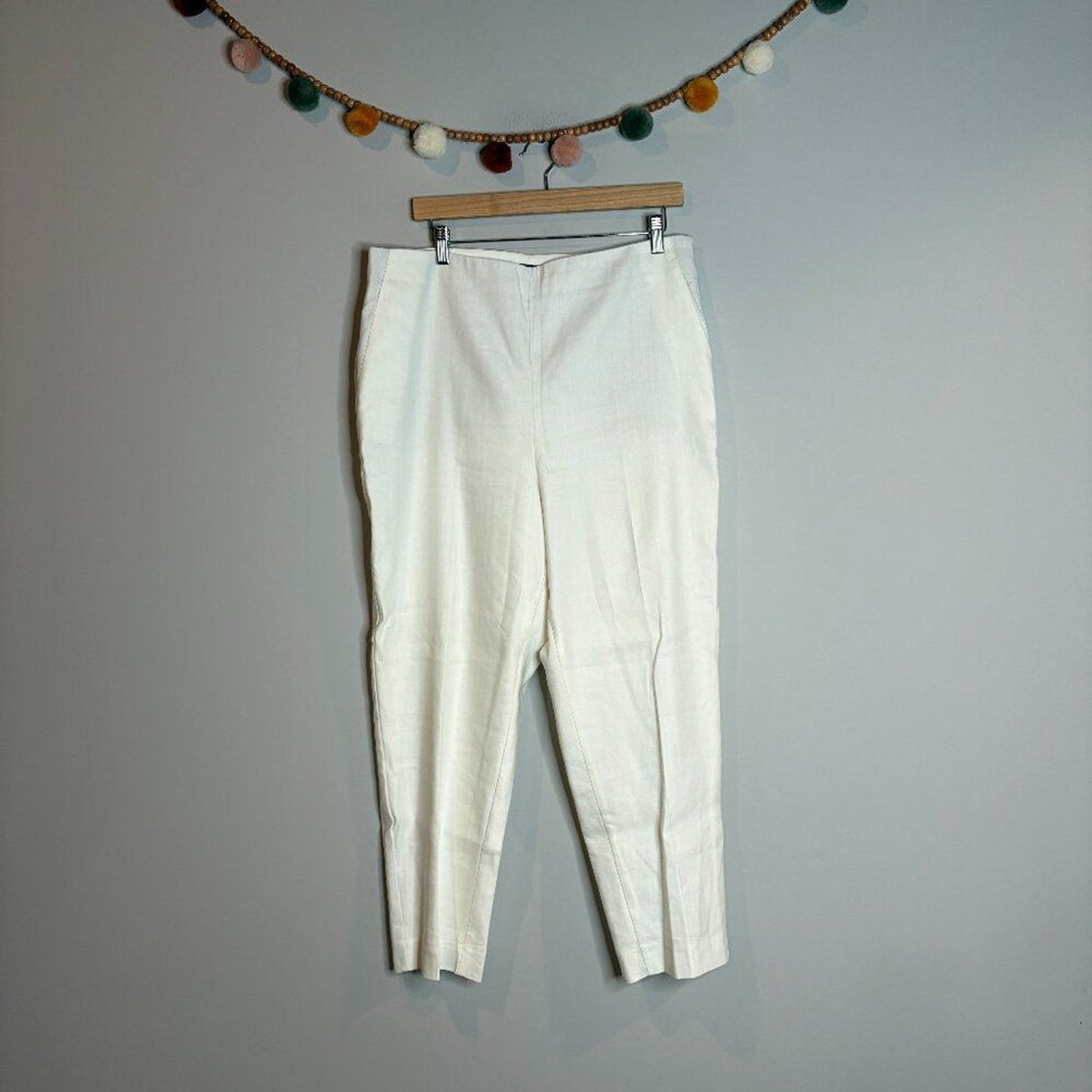NWT Ann Taylor off white The Ankle Curvy dress pants