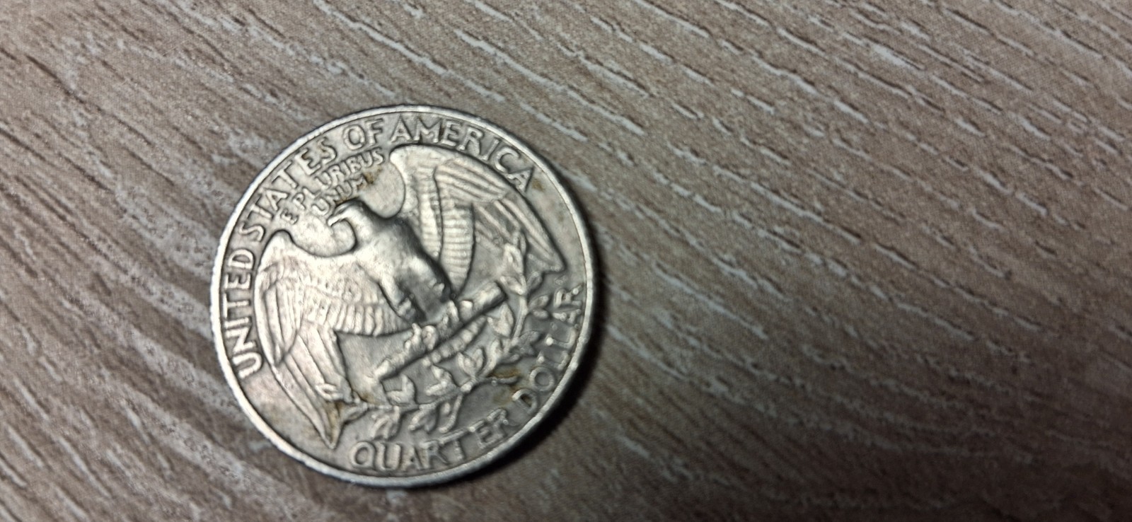 SUPER RARE ERROR 1983 D WASHINGTON QUARTER WITH SPITTING EAGLE. VERY NICE ERROR SUPER RARE ERROR 1983 D WASHINGTON QUARTER WITH SPITTING EAGLE. VERY NICE ERROR