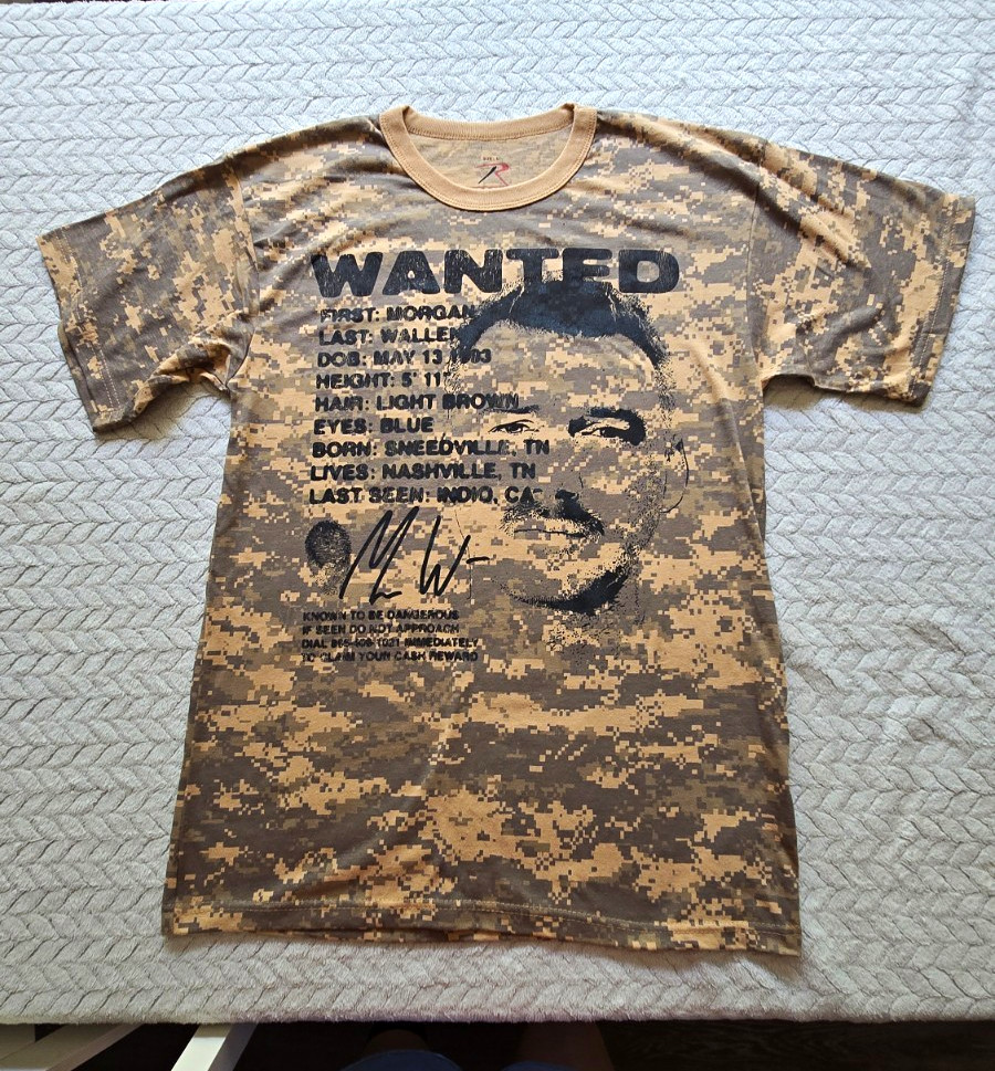 Morgan Wallen “Wanted” camouflage graphic T-shirt With Mug Shot Graphic  Front