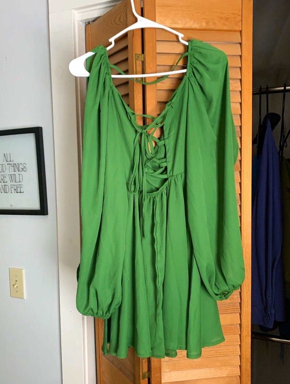 Green mini dress sz S sheer chiffon lace-up tie back v neck balloon long sleeve Green mini dress sz S sheer chiffon lace-up tie back v neck balloon long sleeve