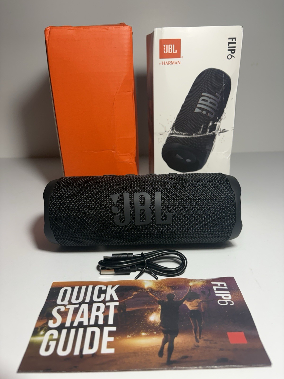 JBL Flip 6 Black Portable Bluetooth Speaker USB-C w/ Carrying Strap JBL Flip 6 Black Portable Bluetooth Speaker USB-C w/ Carrying Strap
