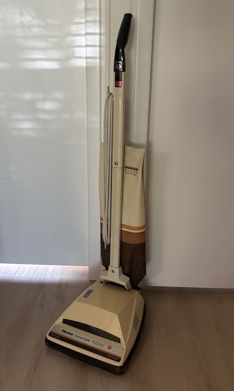 Vintage Hoover Convertible Model U4397 Vacuum 1980s Power Surge w/Replacements Vintage Hoover Convertible Model U4397 Vacuum 1980s Power Surge w/Replacements