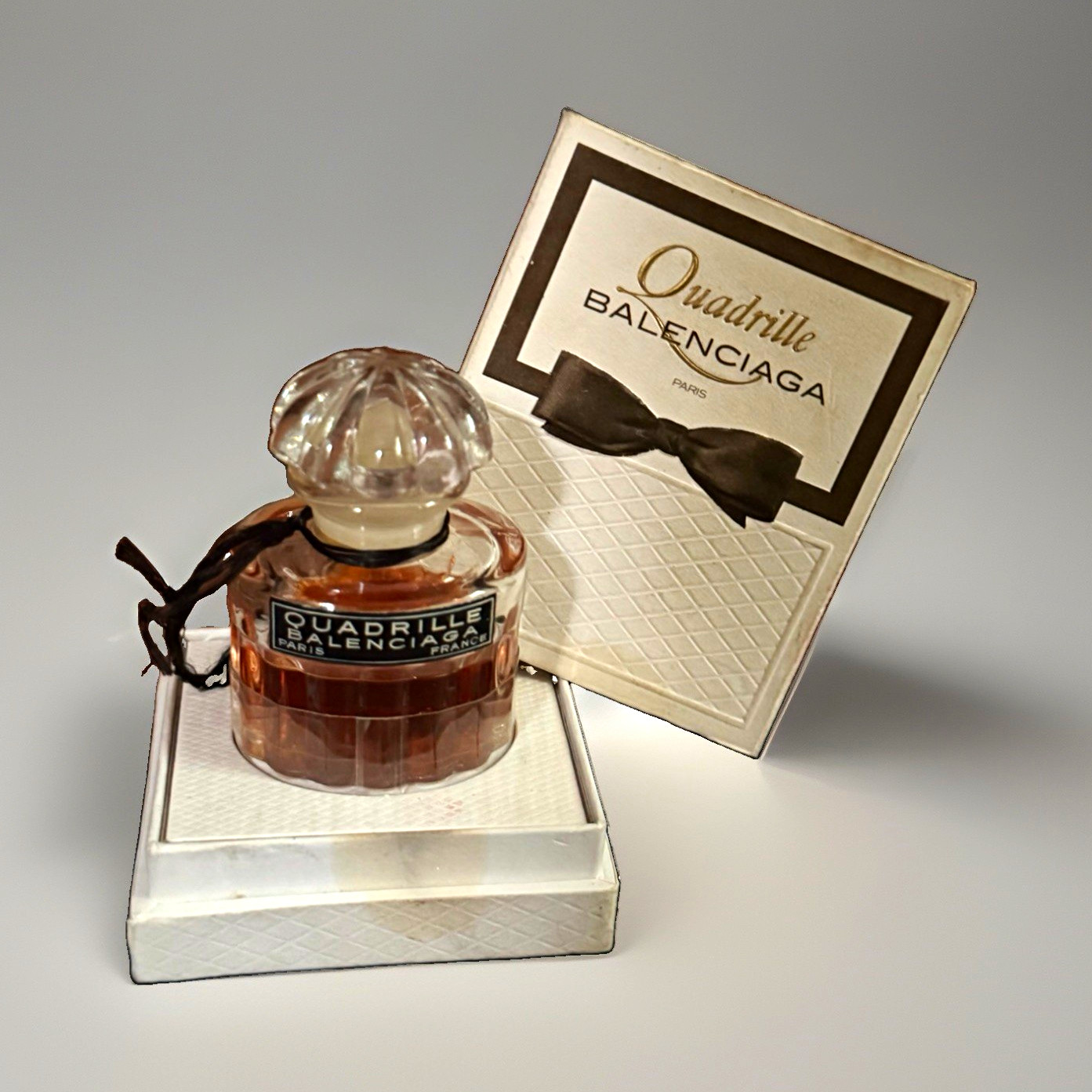 Vintage Balenciaga Quadrille Perfume Spray 1/2oz Vaporisateur w/ Box Vintage Balenciaga Quadrille Perfume Spray 1/2oz Vaporisateur w/ Box
