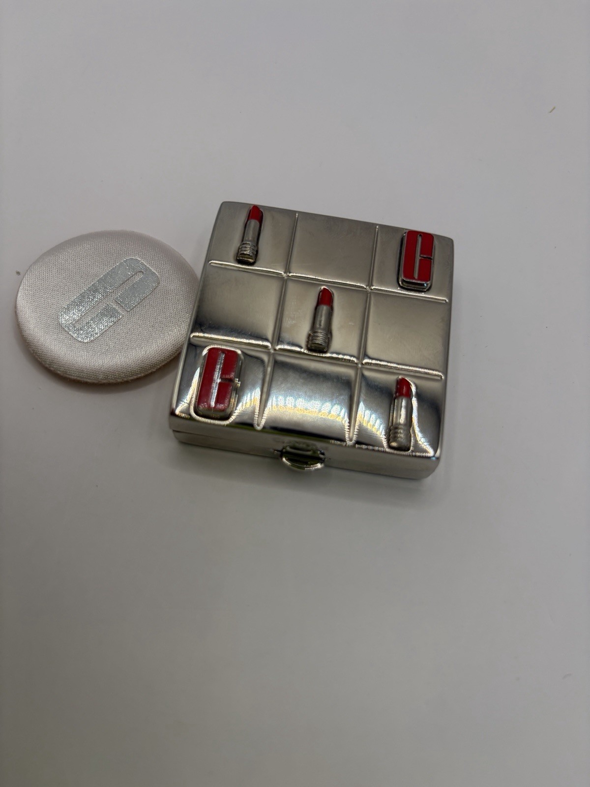 RARE VINTAGE CLINIQUE LIPSTICK COVER MIRROR w/ Stay-matte pressed powder & pad