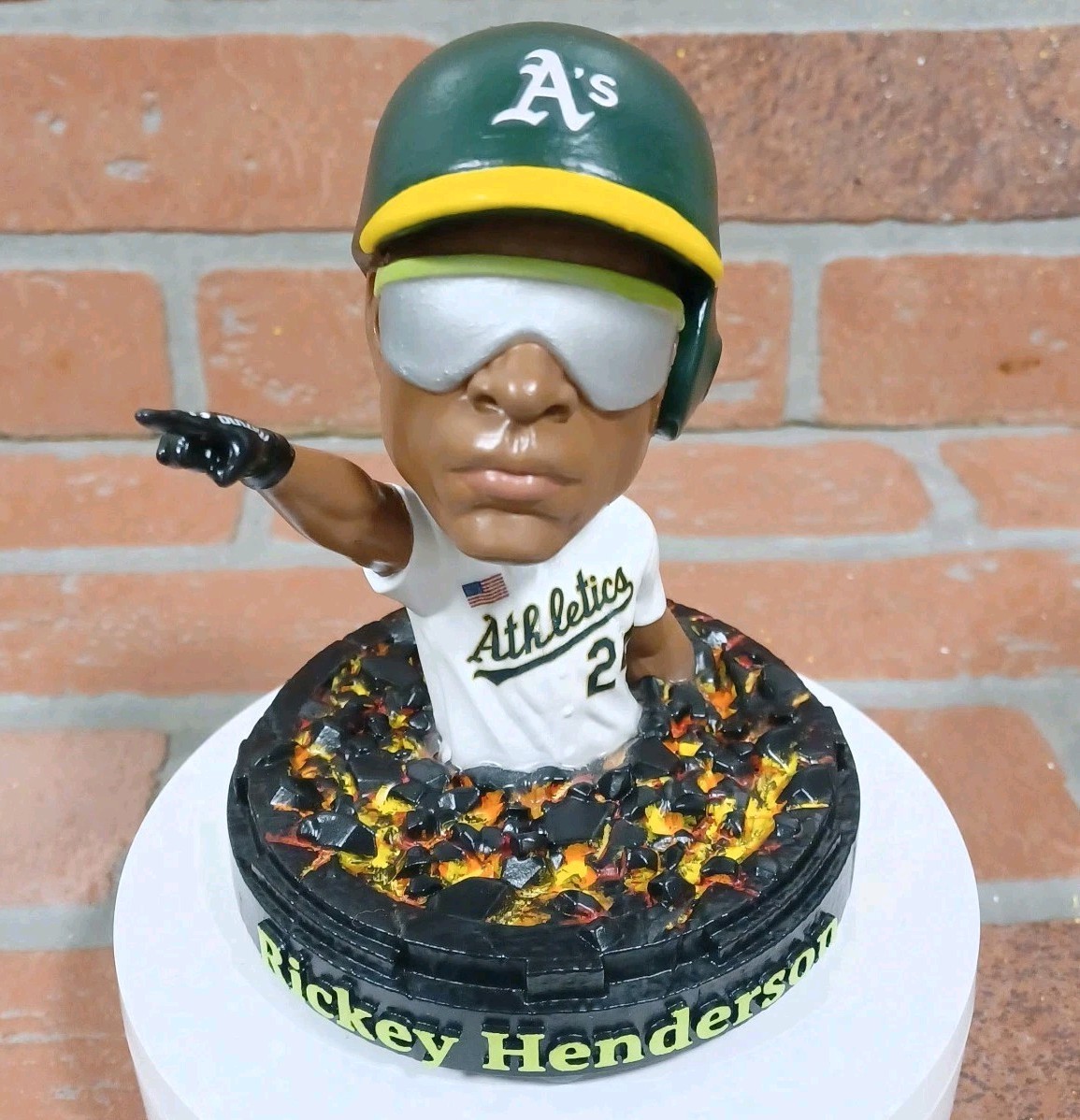 💚OAKLAND A\'s special order only‼️ships by👉11/21/26 RICKEY HENDERSON Bobblehead