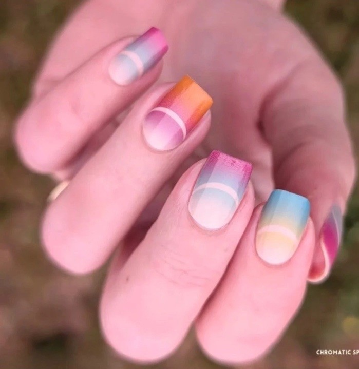 Color Street Nail Polish Strips Multicolor Gloss Chromatic Splash FDC345 C00916