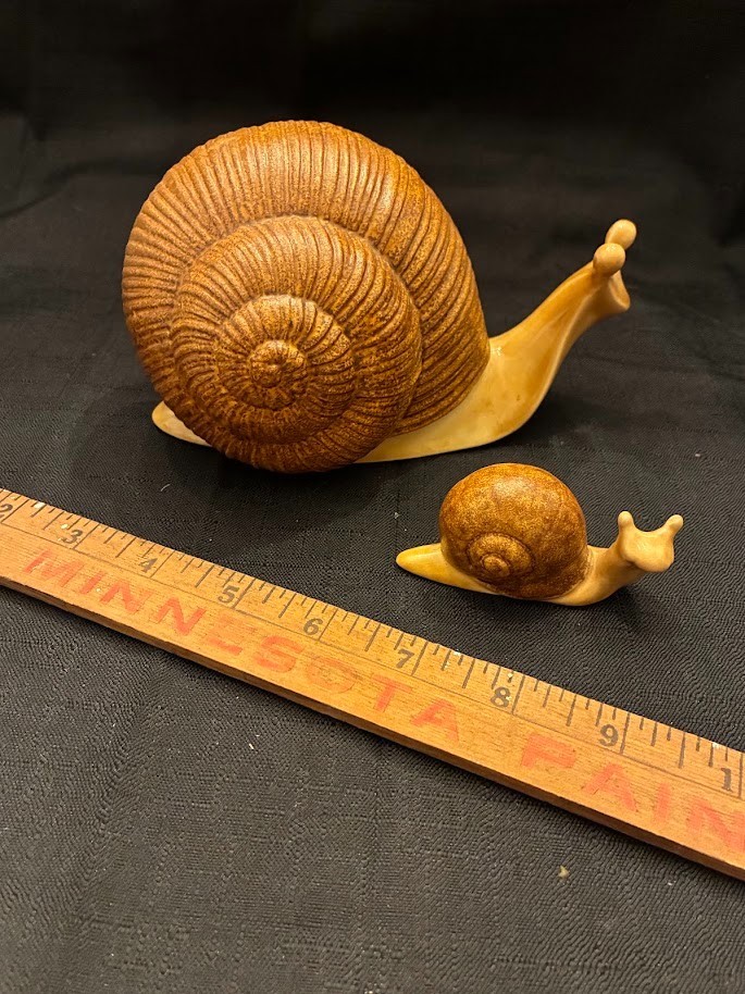 Vintage Hand Painted Ceramic Snail Pair Home/Garden Decor/sculpture/art Vintage Hand Painted Ceramic Snail Pair Home/Garden Decor/sculpture/art