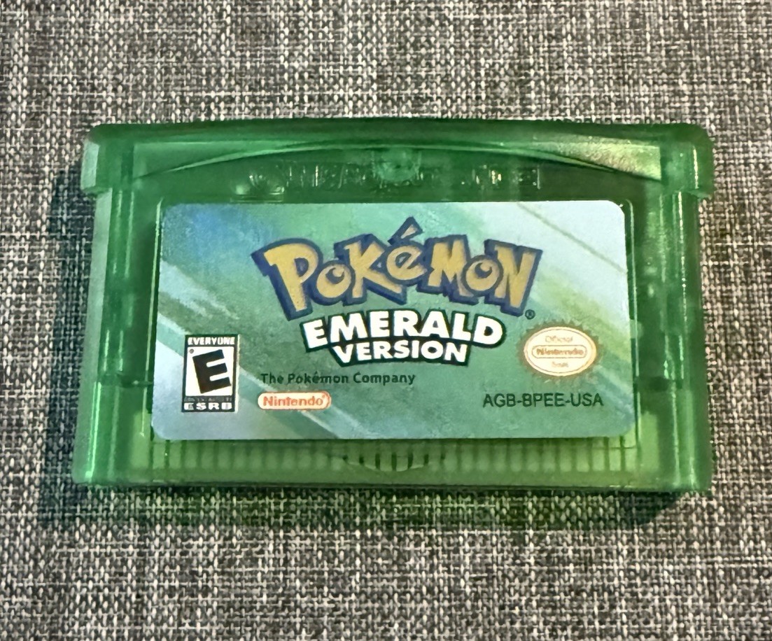 Pokemon Emerald Version Cartridge for Game Boy Advance (GBA) - Tested and Saves