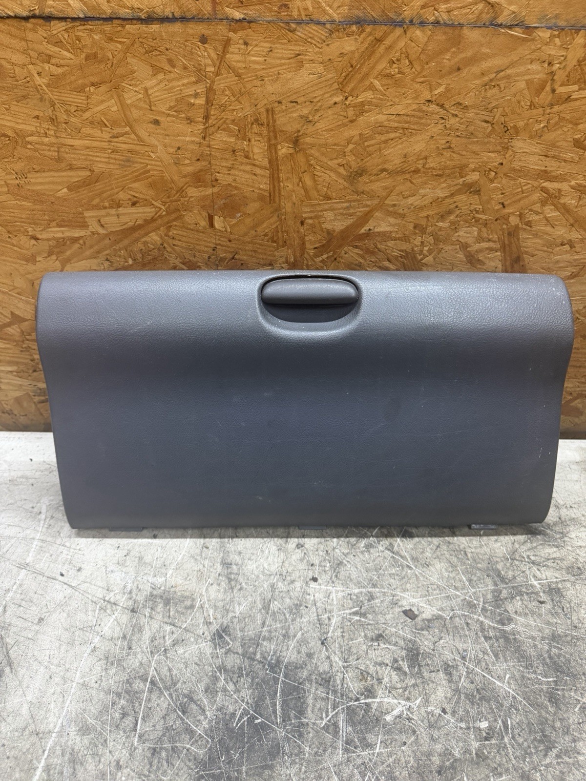 98-01 Dodge Ram Dash Glove Box Glovebox Storage Compartment Agate OEM