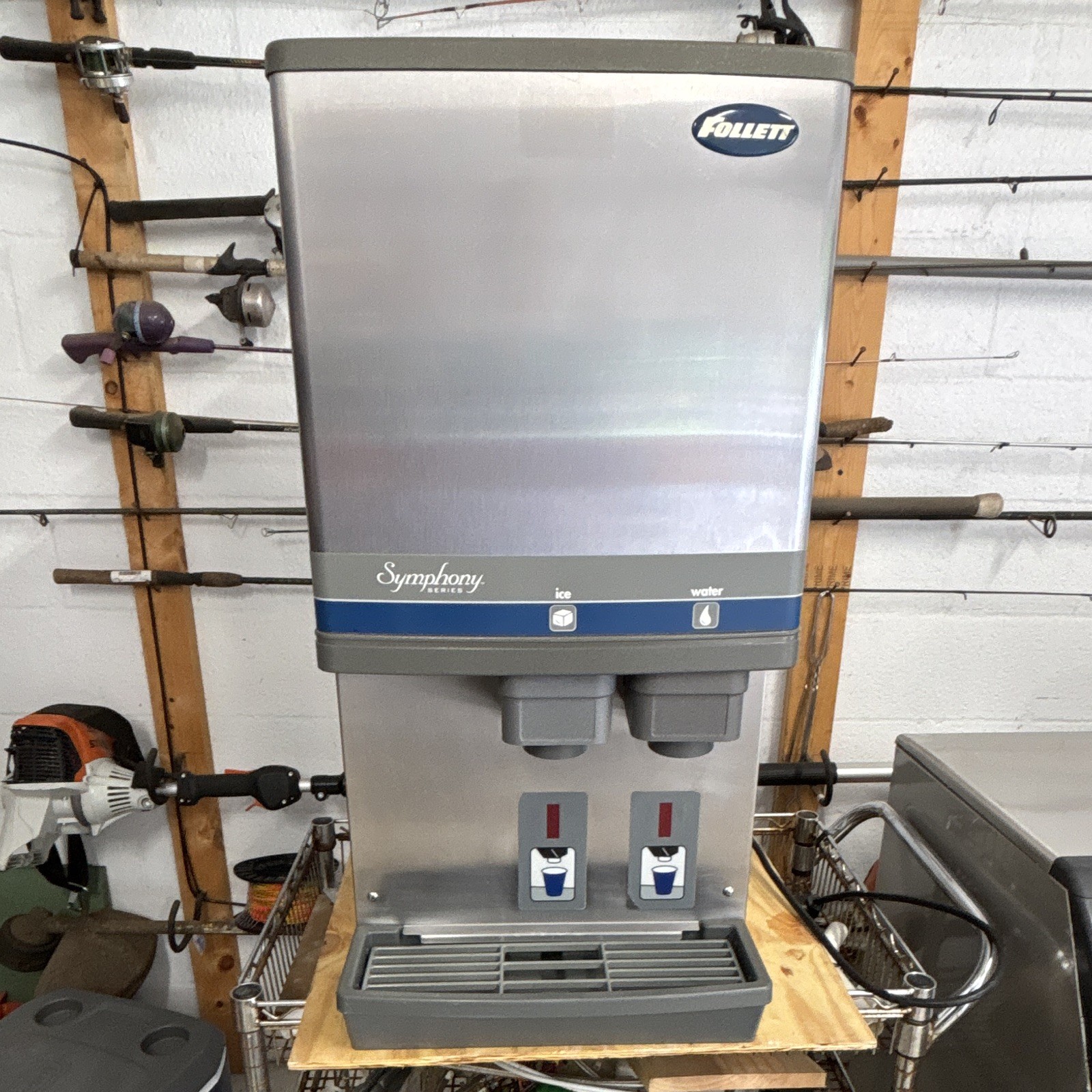 Follett Ice & Water Machine 12C1414A