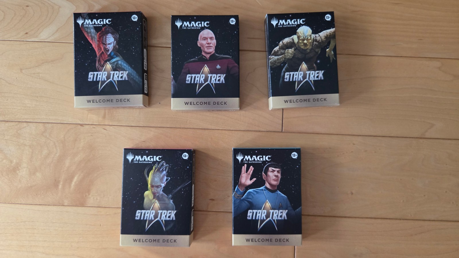 2026 NYCC Star Trek MTG Borg Queen Promo Card and All 5 Welcome Decks