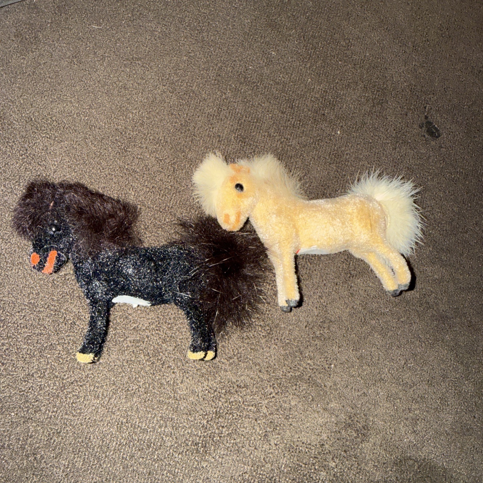 VINTAGE WAGNER HANDWORK /WEST GERMANY/ LOT OF TWO MINI PONIES ~ ADORABLE #52 VINTAGE WAGNER HANDWORK /WEST GERMANY/ LOT OF TWO MINI PONIES ~ ADORABLE #52