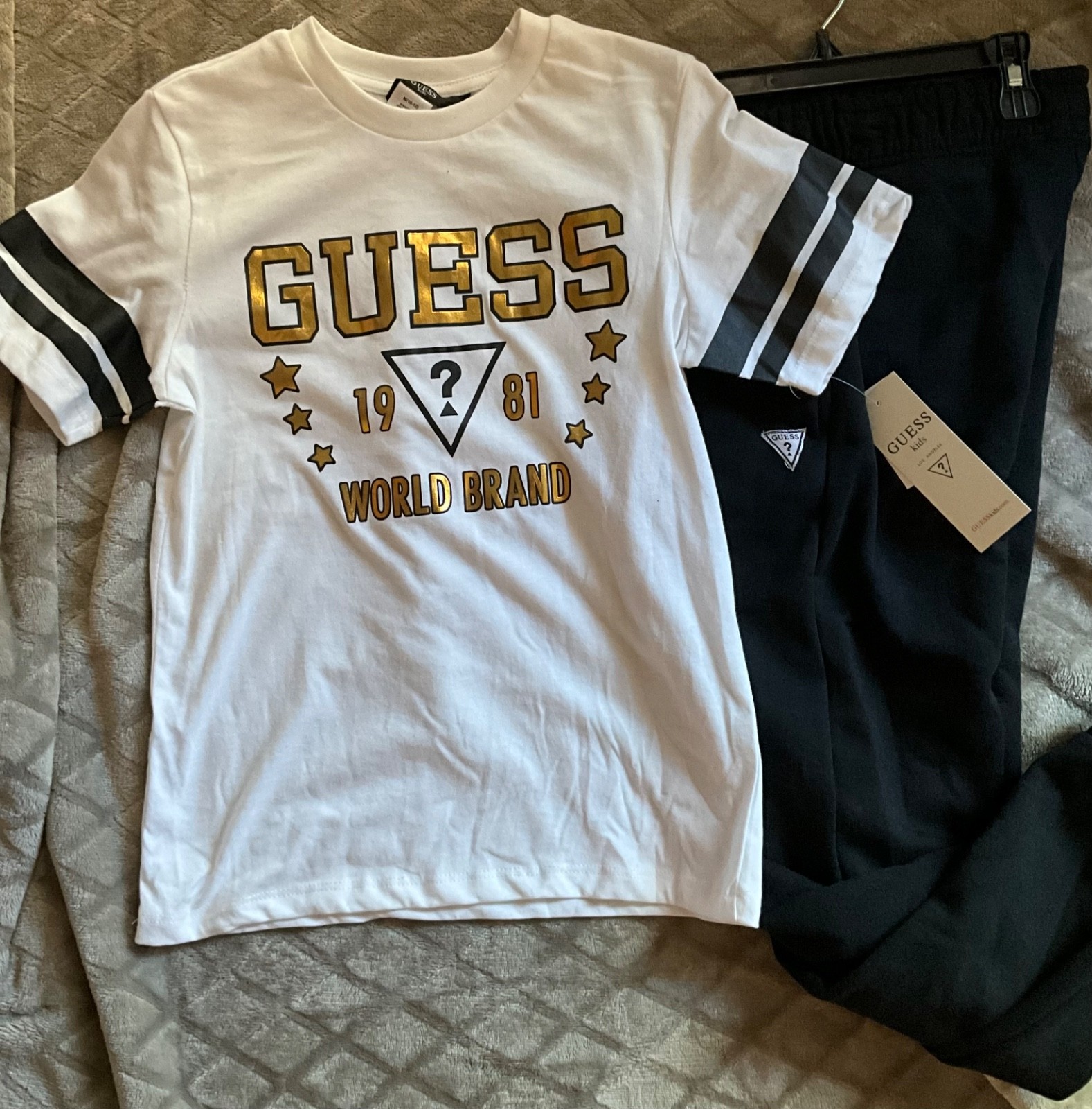 New White Black  Boys 2pc Guess T-shirt & Sweatpants  Sizes M(10/12) L(14)