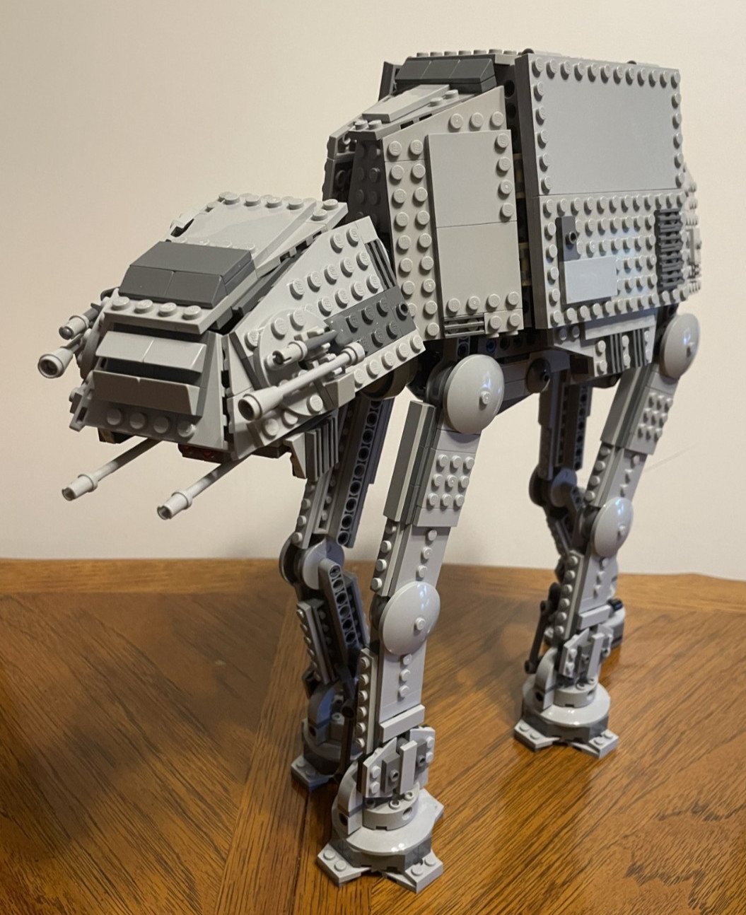 Lego Star Wars 75054 AT AT Walker incomplete preowned