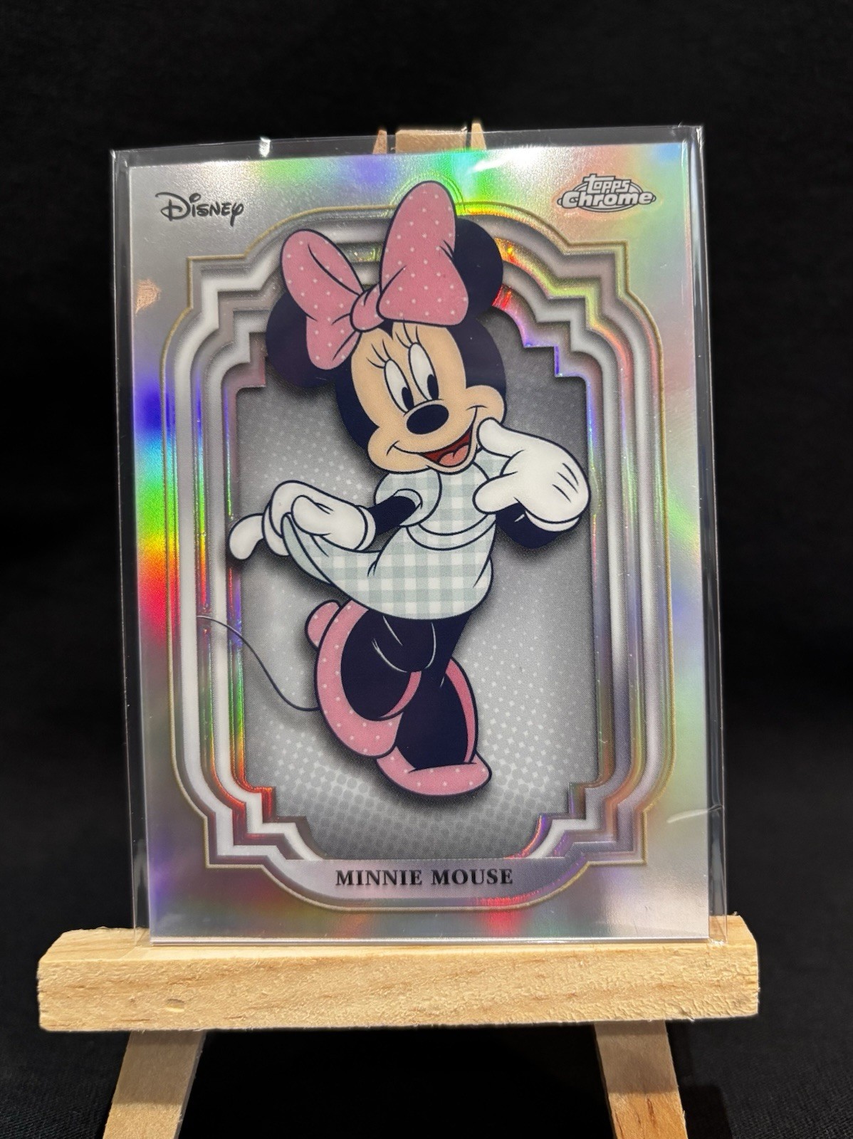 2024 Topps Chrome Refractor #2 Minnie Mouse Disney Near Mint