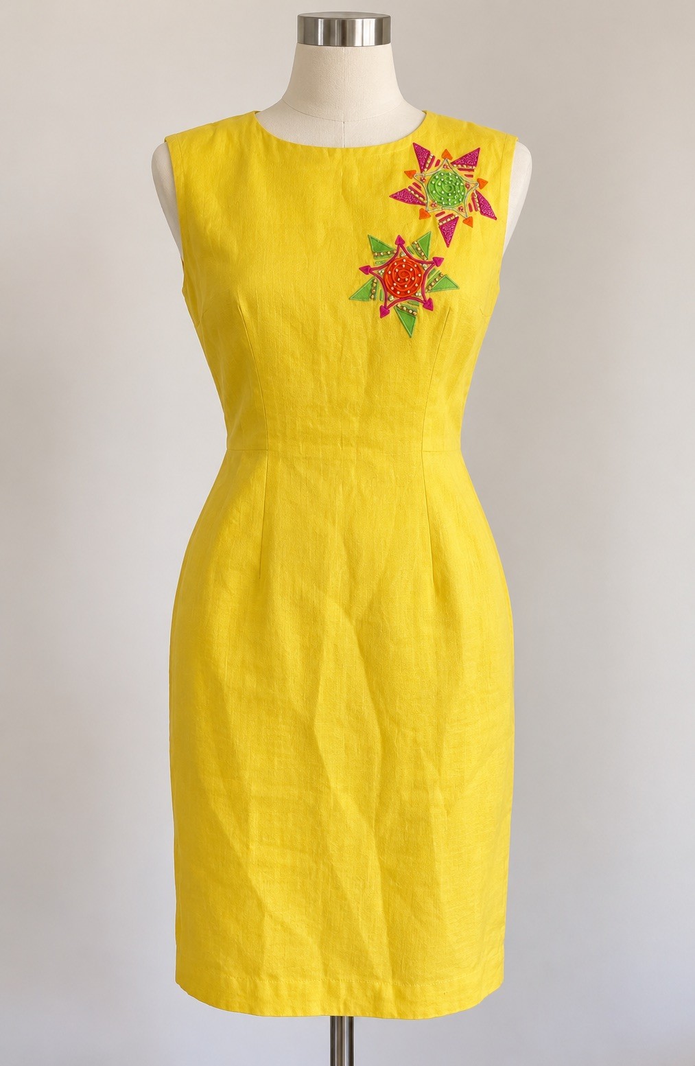 Vintage Lillian West Yellow Ramie Beaded Embroidered Sheath Dress Size 10