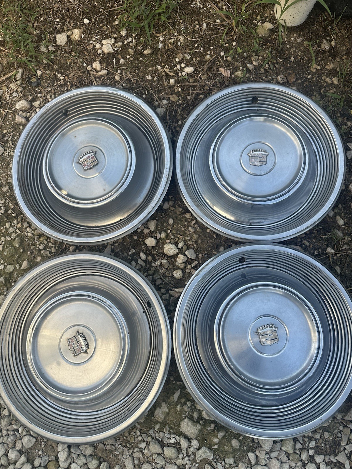 vintage 1968–1969 Cadillac DeVille Fleetwood 15-inch hubcap wheel cover. vintage 1968–1969 Cadillac DeVille Fleetwood 15-inch hubcap wheel cover.