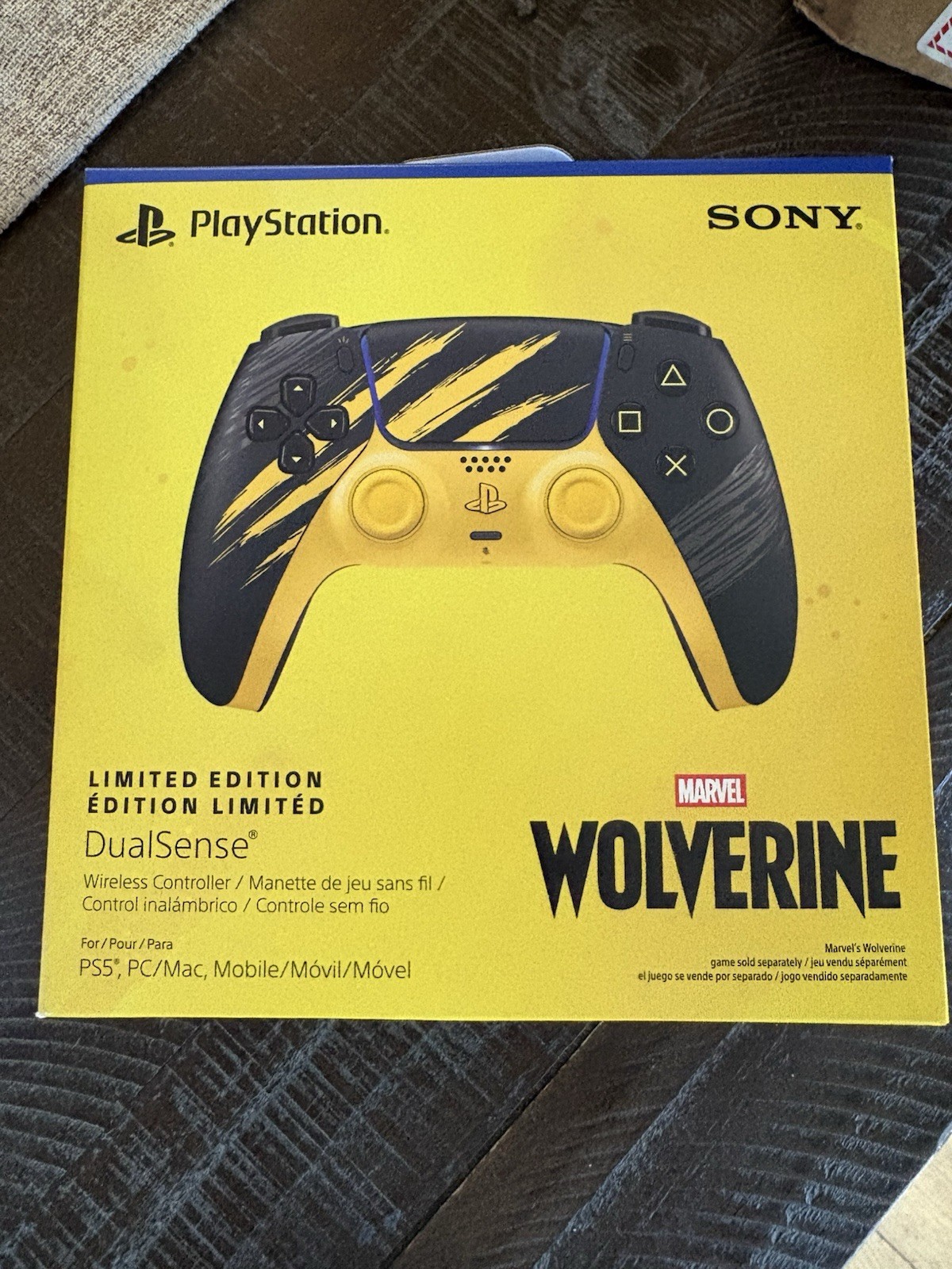 Marvel\'s Wolverine Adamantium Limited Edition PS5 DualSense