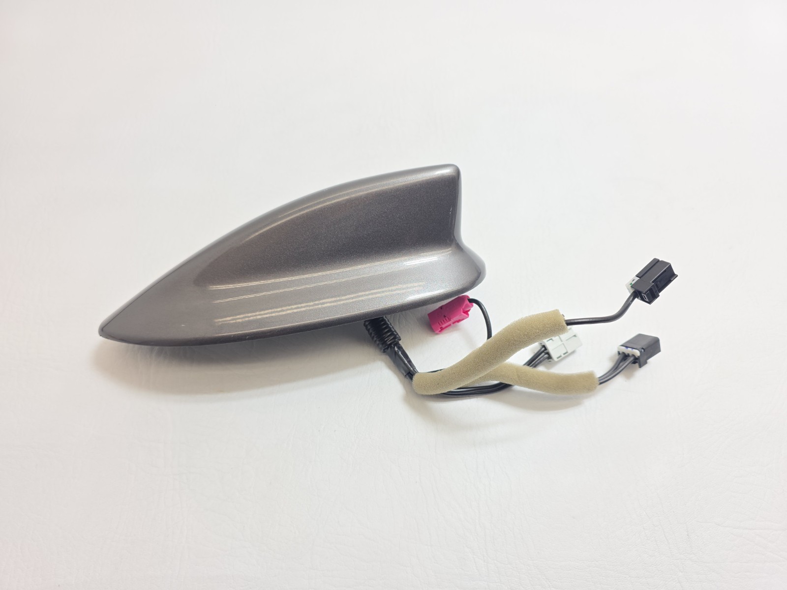 2022 - 2024 ACURA MDX SHARK FIN ROOF RADIO ANTENNA 39150-TYA-A012 NH885M