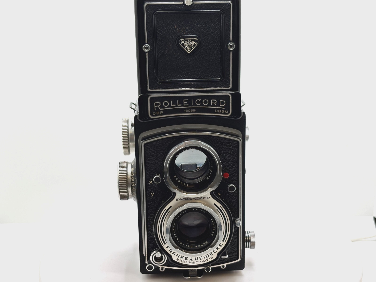 📷 Rollei Rolleicord  V  — German twin lens reflex in excellent condition