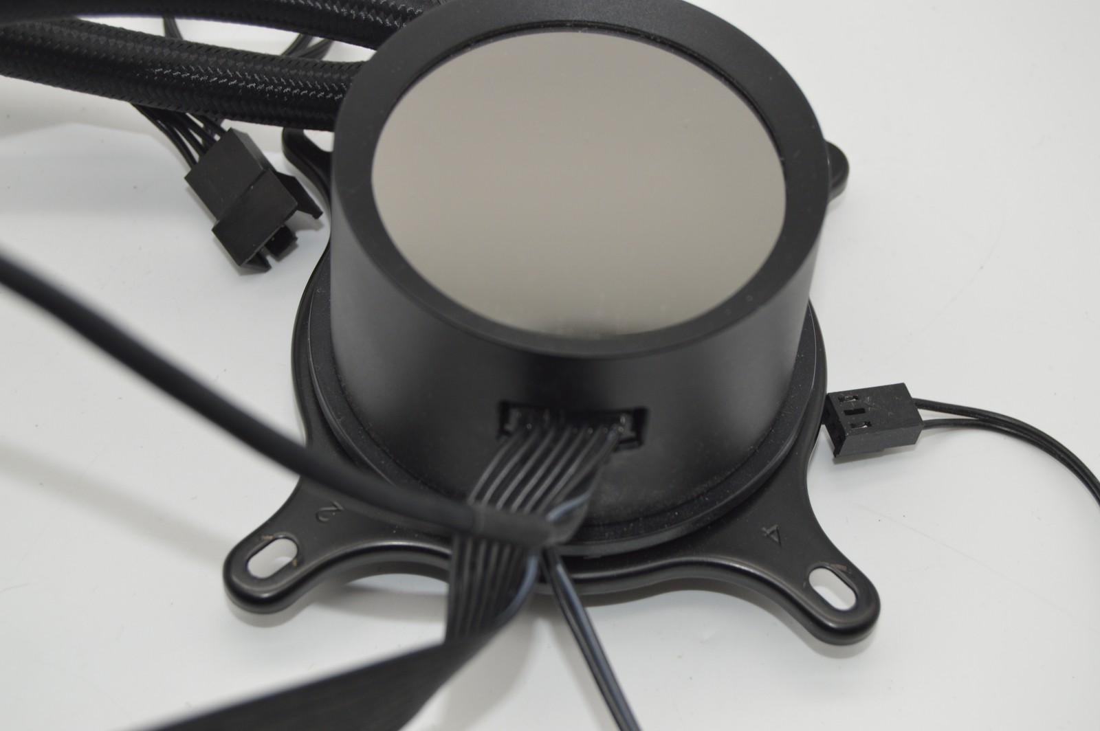 NZXT KRAKEN 240 Liquid Cooler 240MM (BLACK)