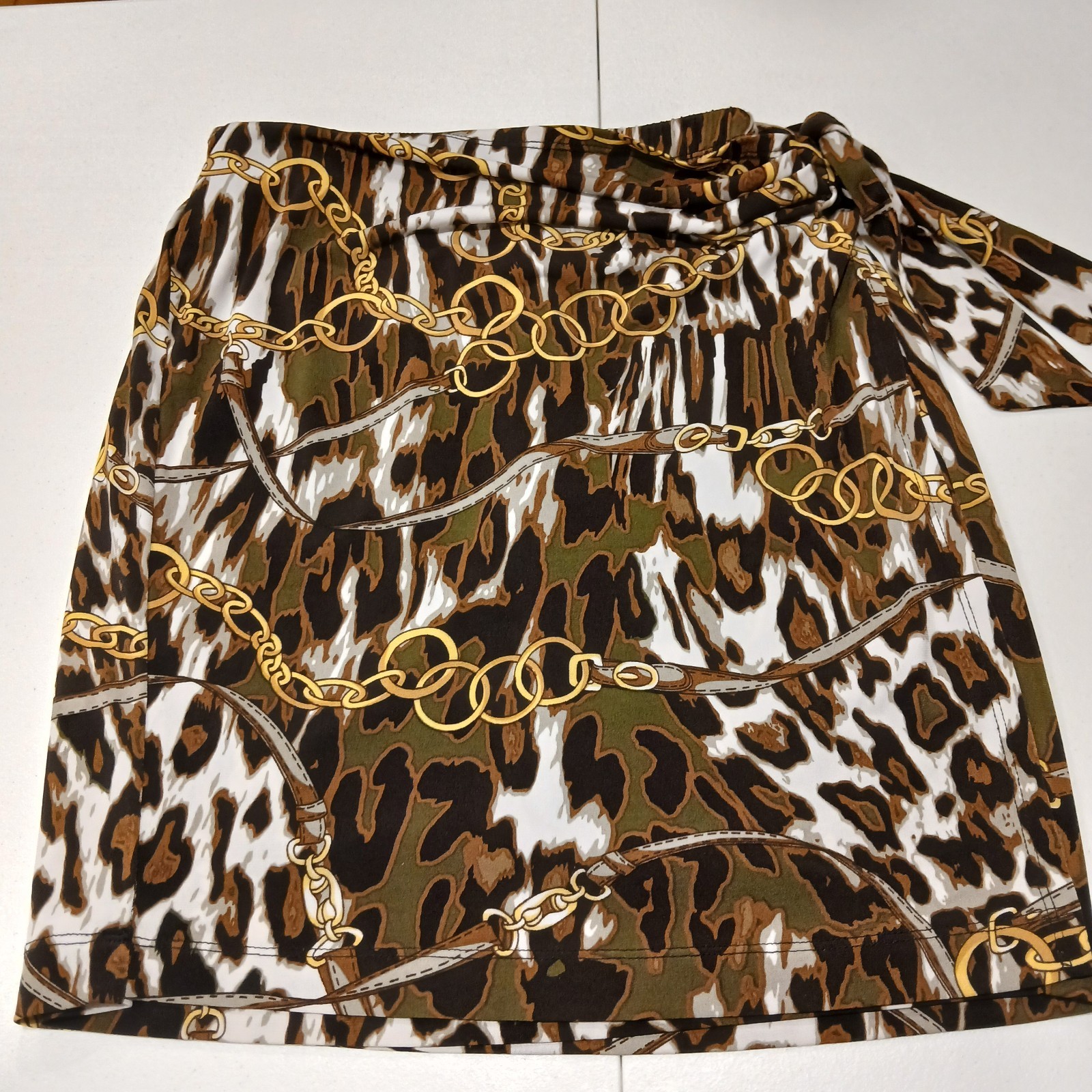 Cache Women Skirt Size 2 Cache Women Skirt Size 2
