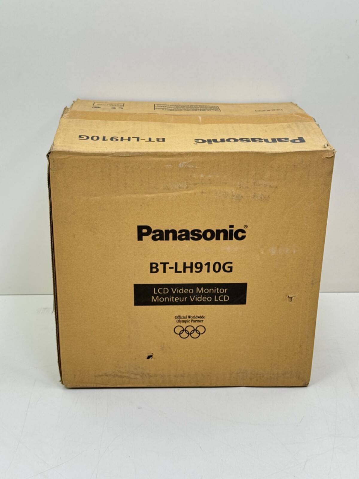 PANASONIC BT-LH910G LCD VIDEO MONITOR NEW