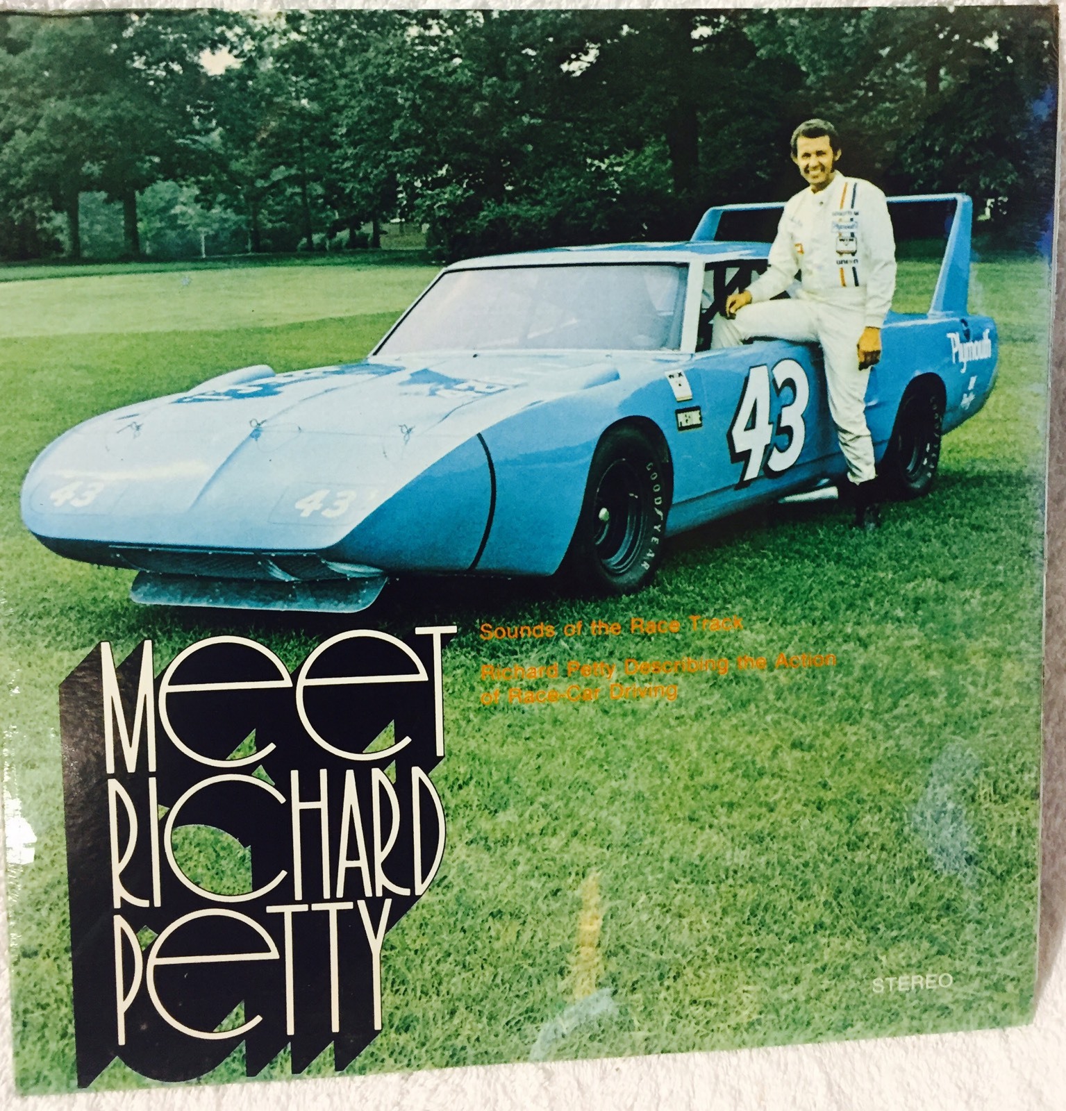 Meet Richard Petty Record 1970 LP & Book NASCAR Plymouth Superbird Race Car NEW