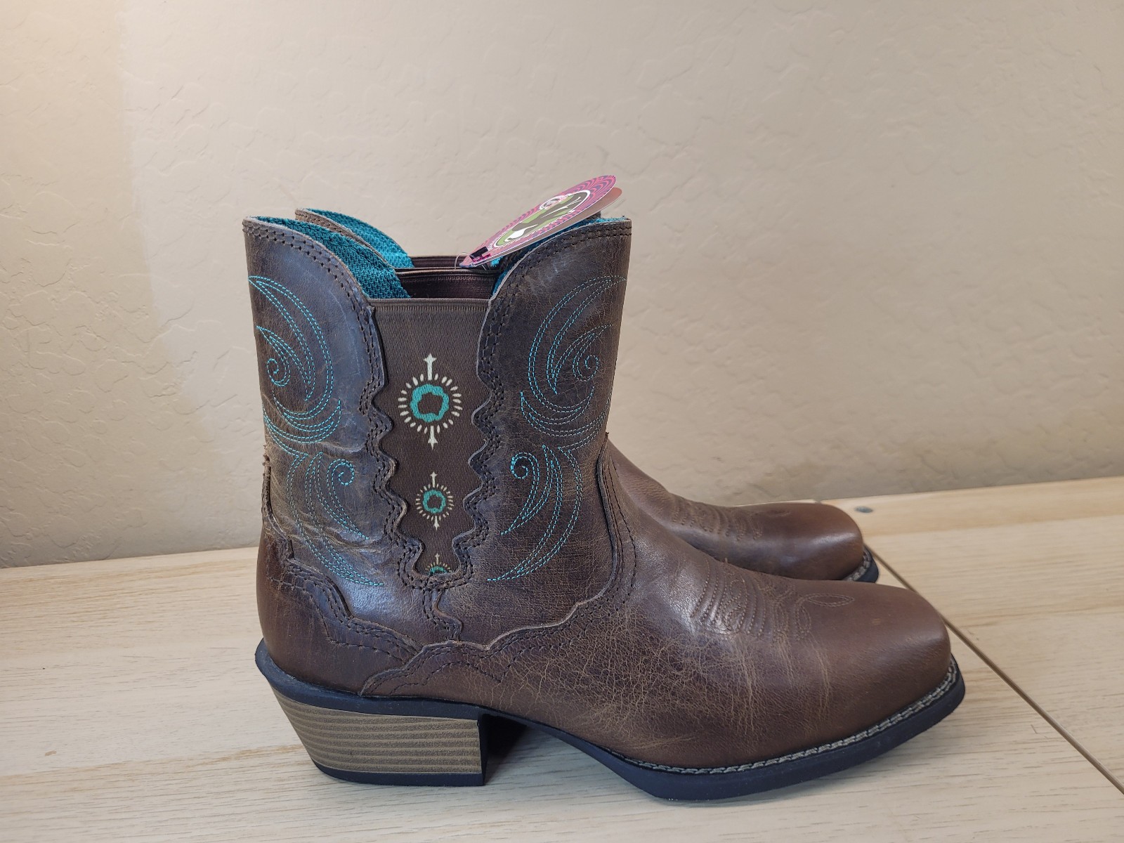 Justin Boots Womens Size 9 B Brown Leather Gypsy Ankle Western Booties