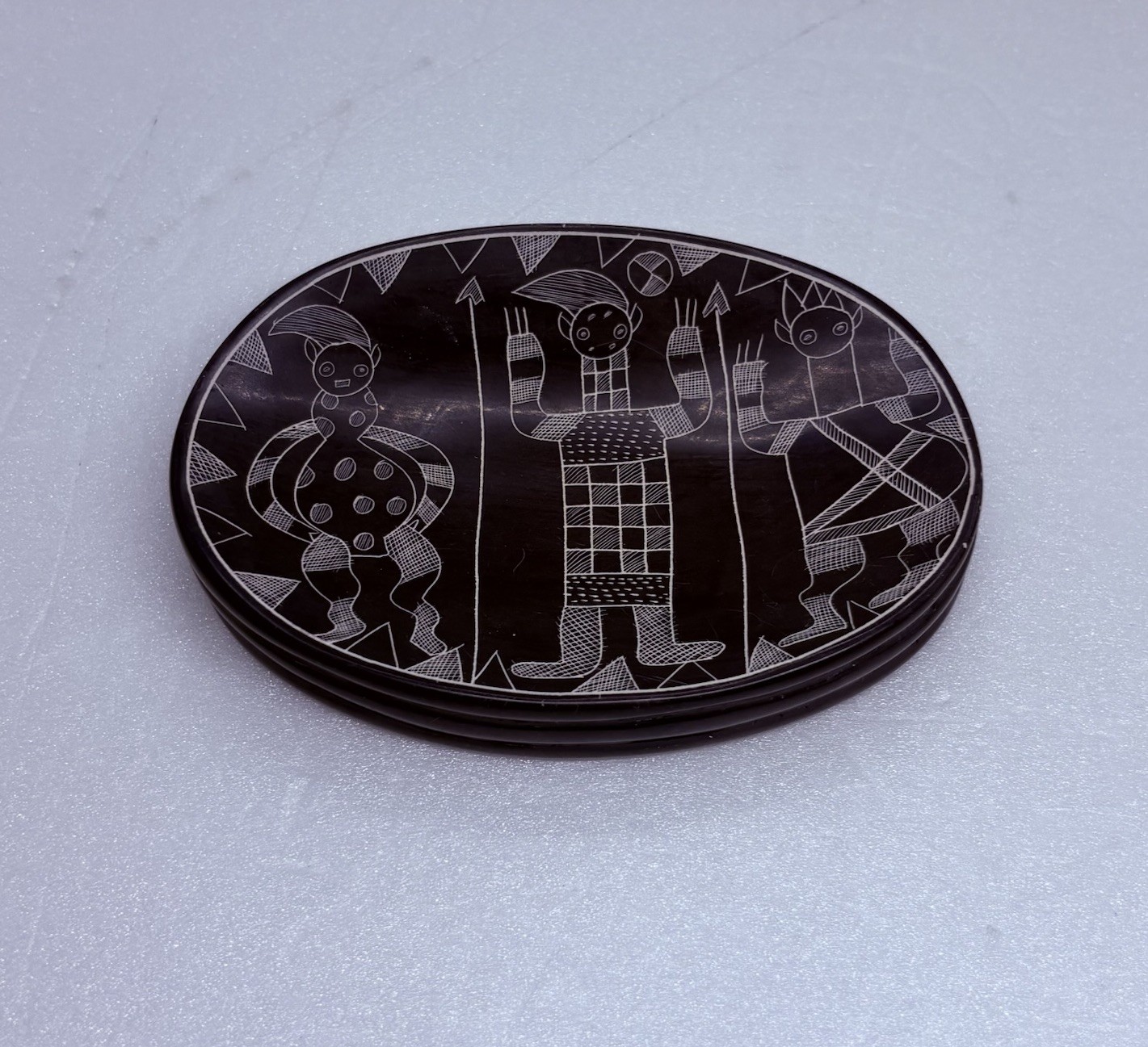 Rare 1970s Carved Soapstone Trinket Plate Abstract Folk Art Tribal Gods 5” 20