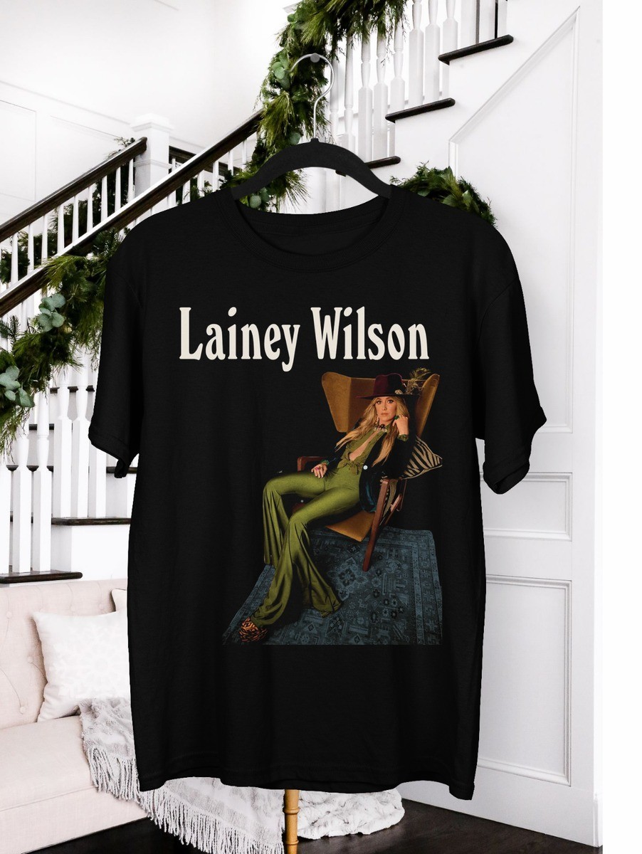 Rare Lainey Wilson Gift Family Unisex S-235XL 21D426 Rare Lainey Wilson Gift Family Unisex S-235XL 21D426