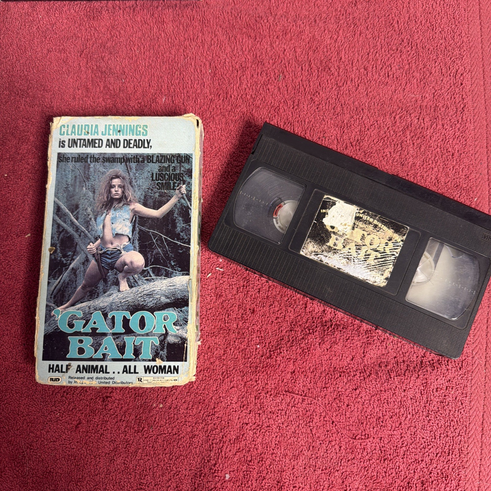 Vtg 1973 GATOR BAIT VHS Original Release Independent United Distributors RARE Vtg 1973 GATOR BAIT VHS Original Release Independent United Distributors RARE