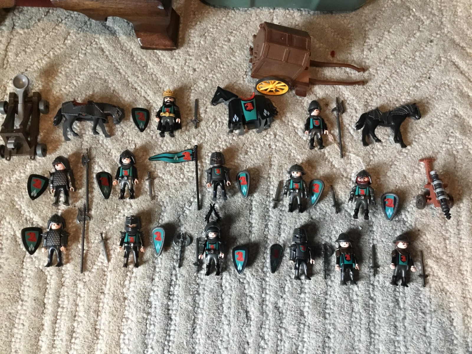 playmobil hawk falcon knights warriors soldiers horses weapons armor wagon playmobil hawk falcon knights warriors soldiers horses weapons armor wagon