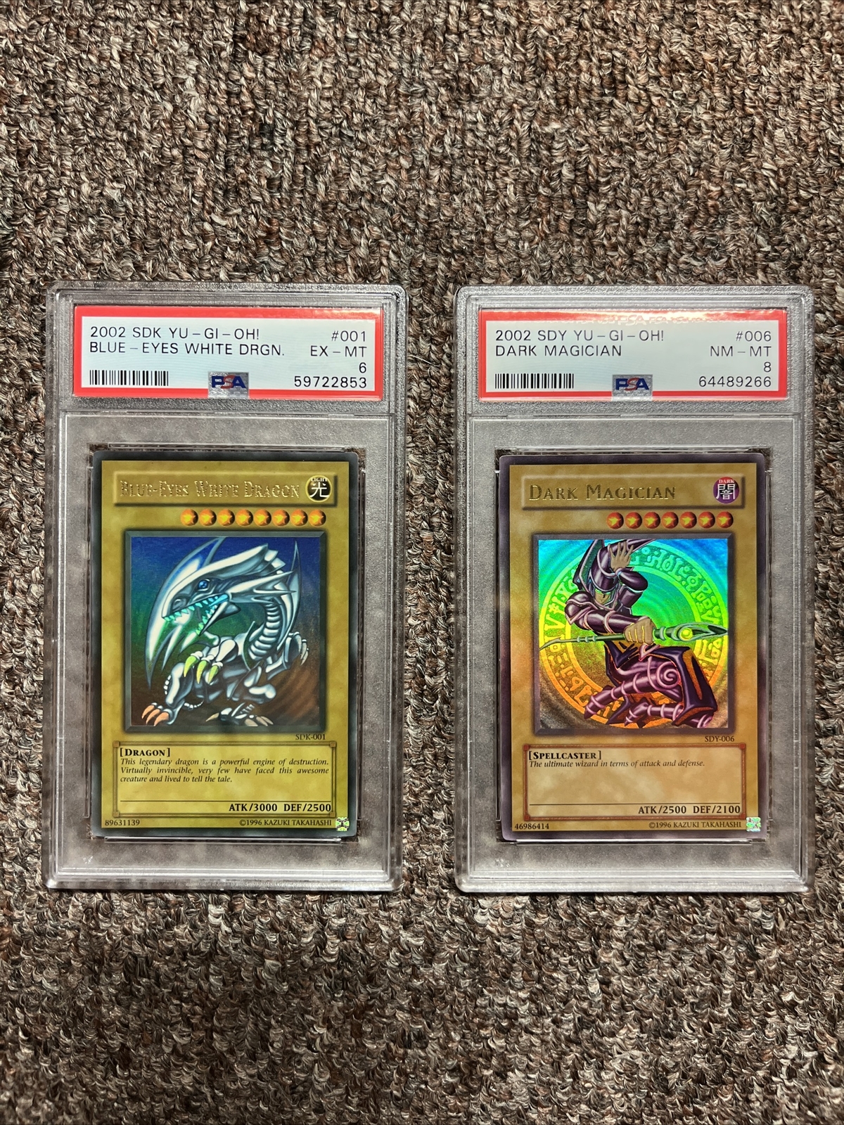 YU-GI-OH 2002 Dark Magician (PSA-8) & 2002 Blue-Eyes White Drgn. (PSA-6) COMBO