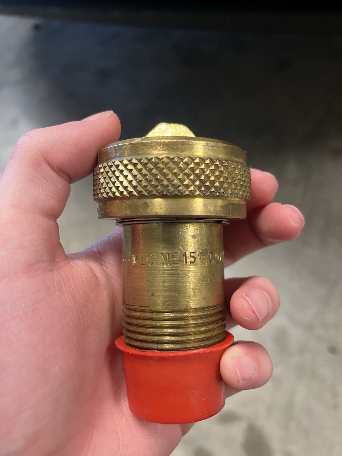 ME151 (Marshall Excelsior) 1 3/4 F Acme X 1 MPT Vapor return coupling brass. ME151 (Marshall Excelsior) 1 3/4 F Acme X 1 MPT Vapor return coupling brass.