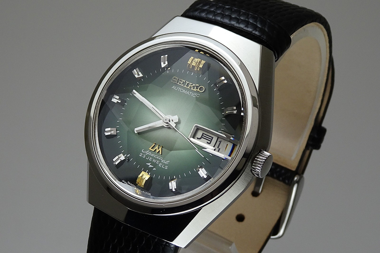 Vintage 1972 JAPAN SEIKO LORD MATIC SPECIAL WEEKDATER 5206-6100 23J Automatic. Vintage 1972 JAPAN SEIKO LORD MATIC SPECIAL WEEKDATER 5206-6100 23J Automatic.
