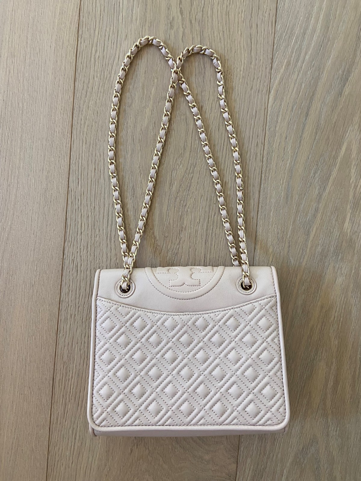 Authentic Tory Burch Fleming Quilted Leather Shoulder Bag