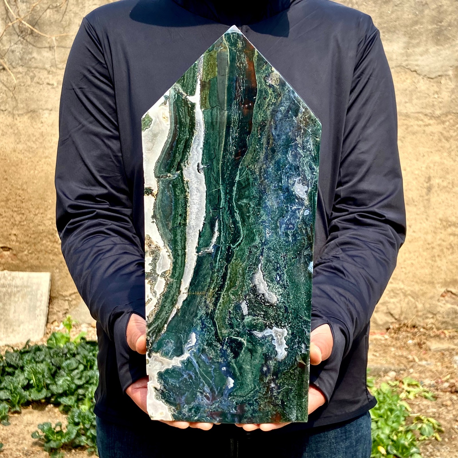 7.1LB  Natural water grass agate column Obelisk quartz crystal sample column