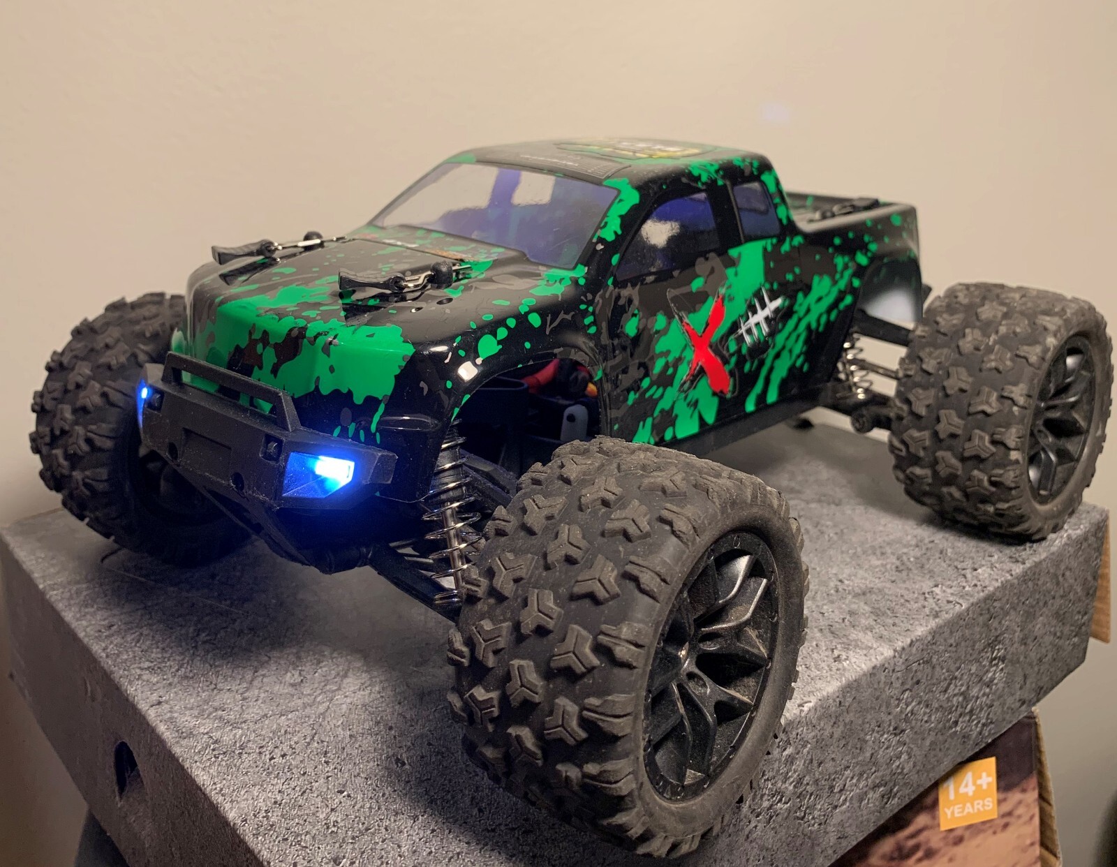 HAIBOXING 1:18 Scale All Terrain RC Car 18859, 36 KPH High Speed 4WD (USED) HAIBOXING 1:18 Scale All Terrain RC Car 18859, 36 KPH High Speed 4WD (USED)
