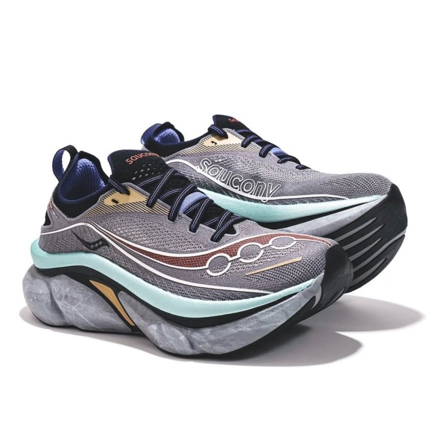 Saucony Endorphin Elite 3 Daikanyama men\'s size 10